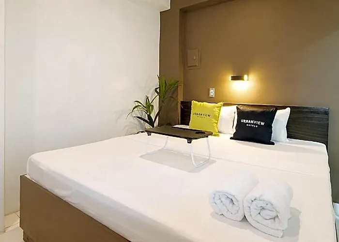 Urbanview At San Antonios Place Sampaloc فندق